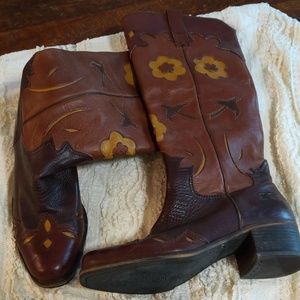 SOLD Lucky Brand Vintage "Holly" Tooled Bird and Floral Boots 7.5
